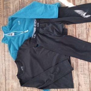 Champion brand size XS 4/5 Top and bottom base layer plus fleece